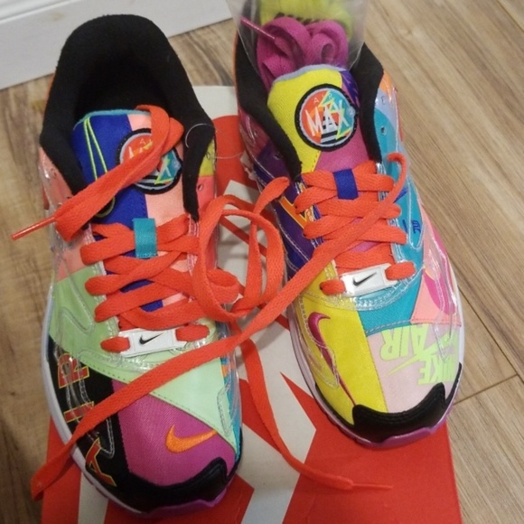 Nike Air Max Mens 6/Wmns 7.5 - Picture 2 of 3